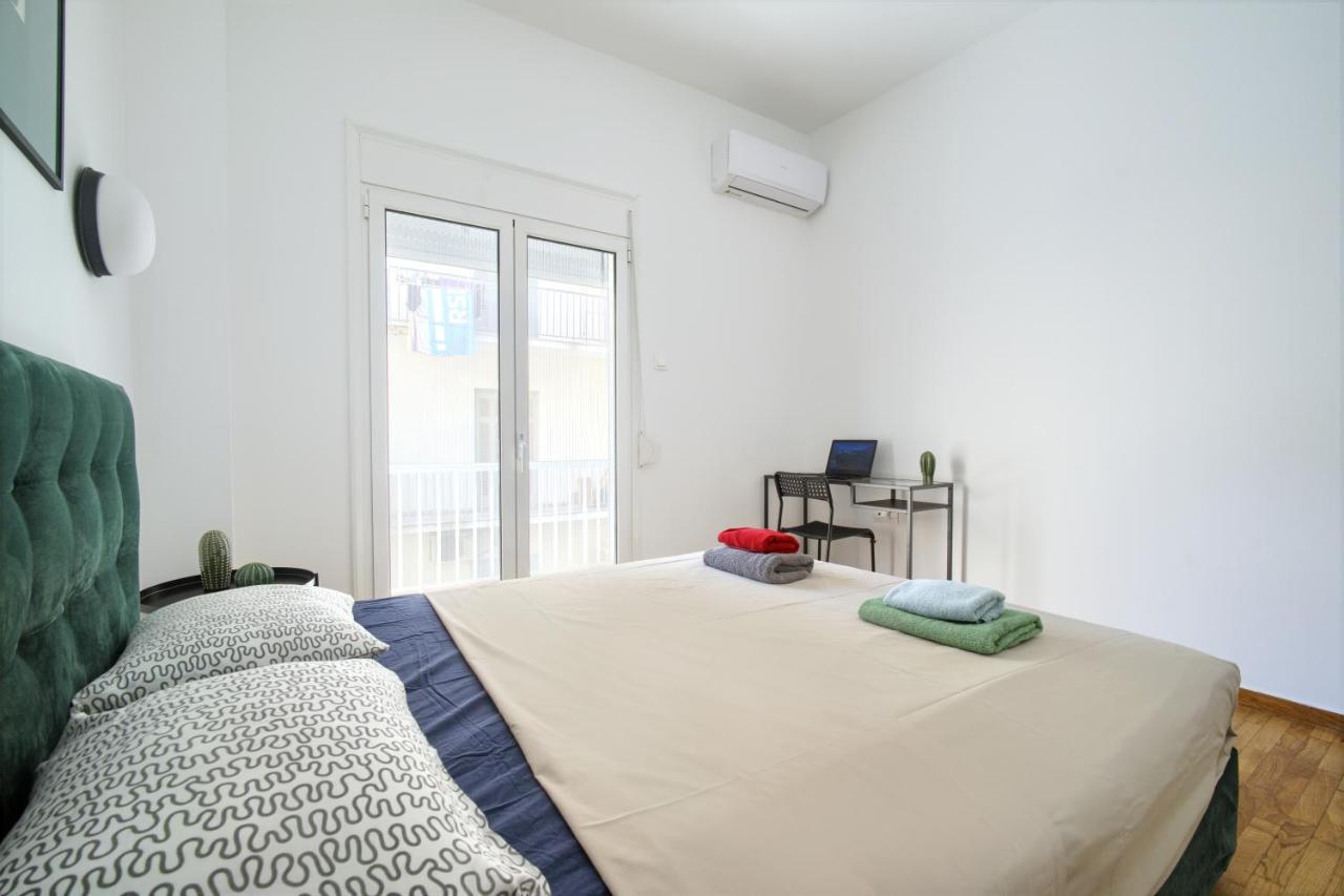 Majestic Flat With Huge Terrace In The City Center Athene Buitenkant foto