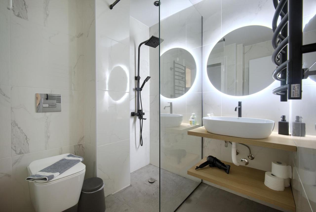 Majestic Flat With Huge Terrace In The City Center Athene Buitenkant foto